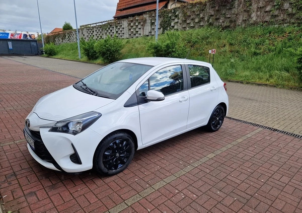 Toyota Yaris cena 41900 przebieg: 42700, rok produkcji 2020 z Zgorzelec małe 16